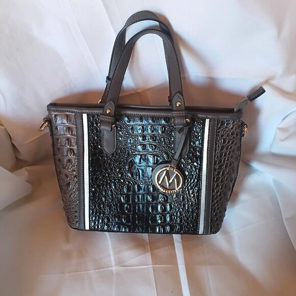 MKF collection mia K lizza tote bag purse vegan leather with matching wallet NEW - Picture 1 of 8